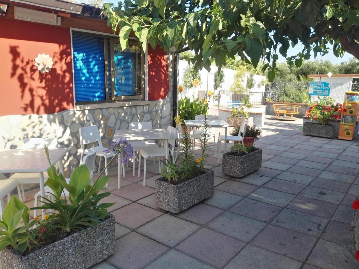 Villaggio Romaniello 卡梅罗塔的码头 外观 照片