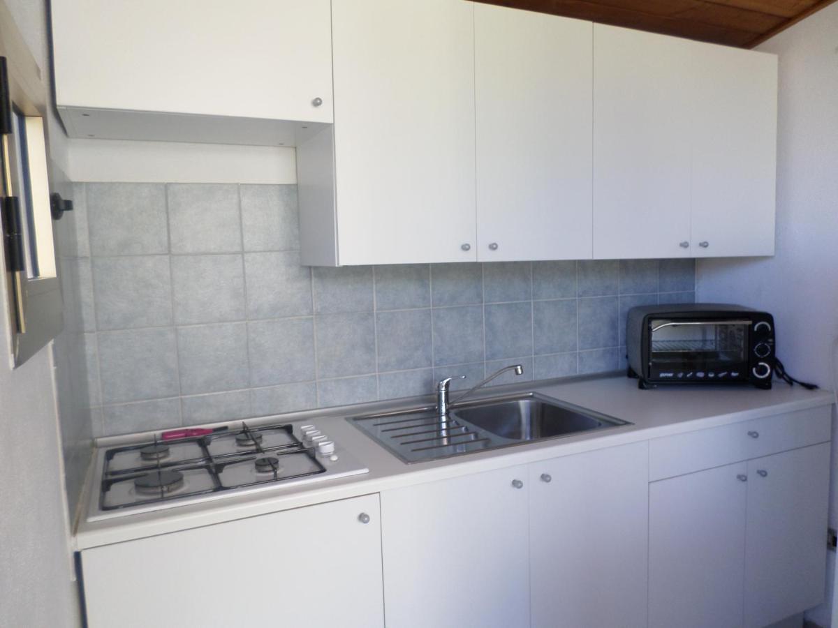 Villaggio Romaniello 卡梅罗塔的码头 外观 照片