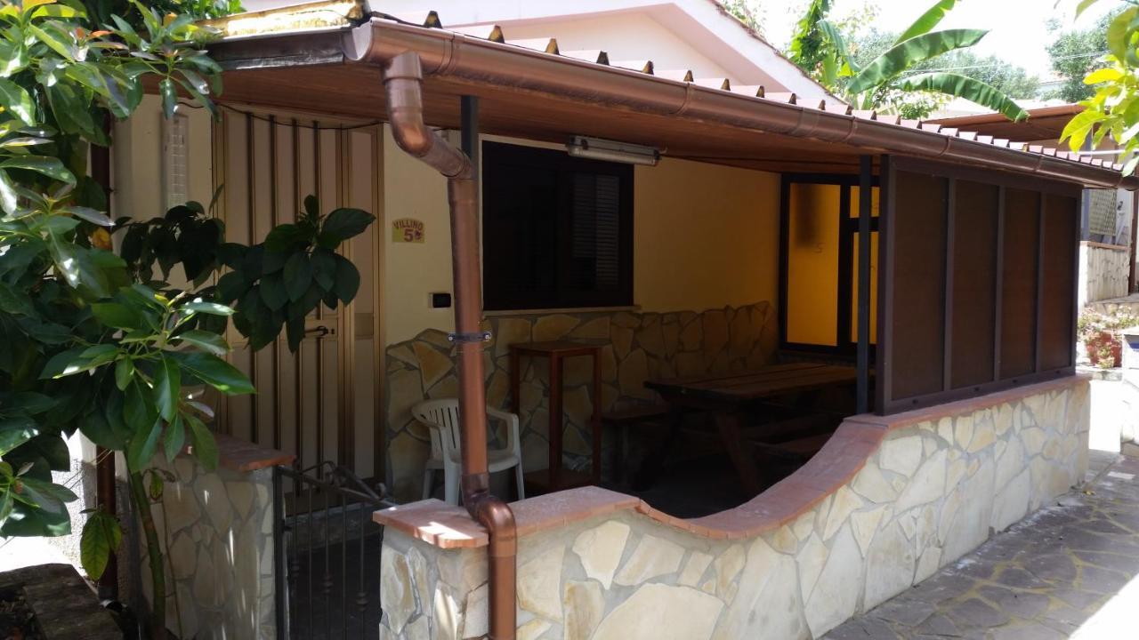 Villaggio Romaniello 卡梅罗塔的码头 外观 照片