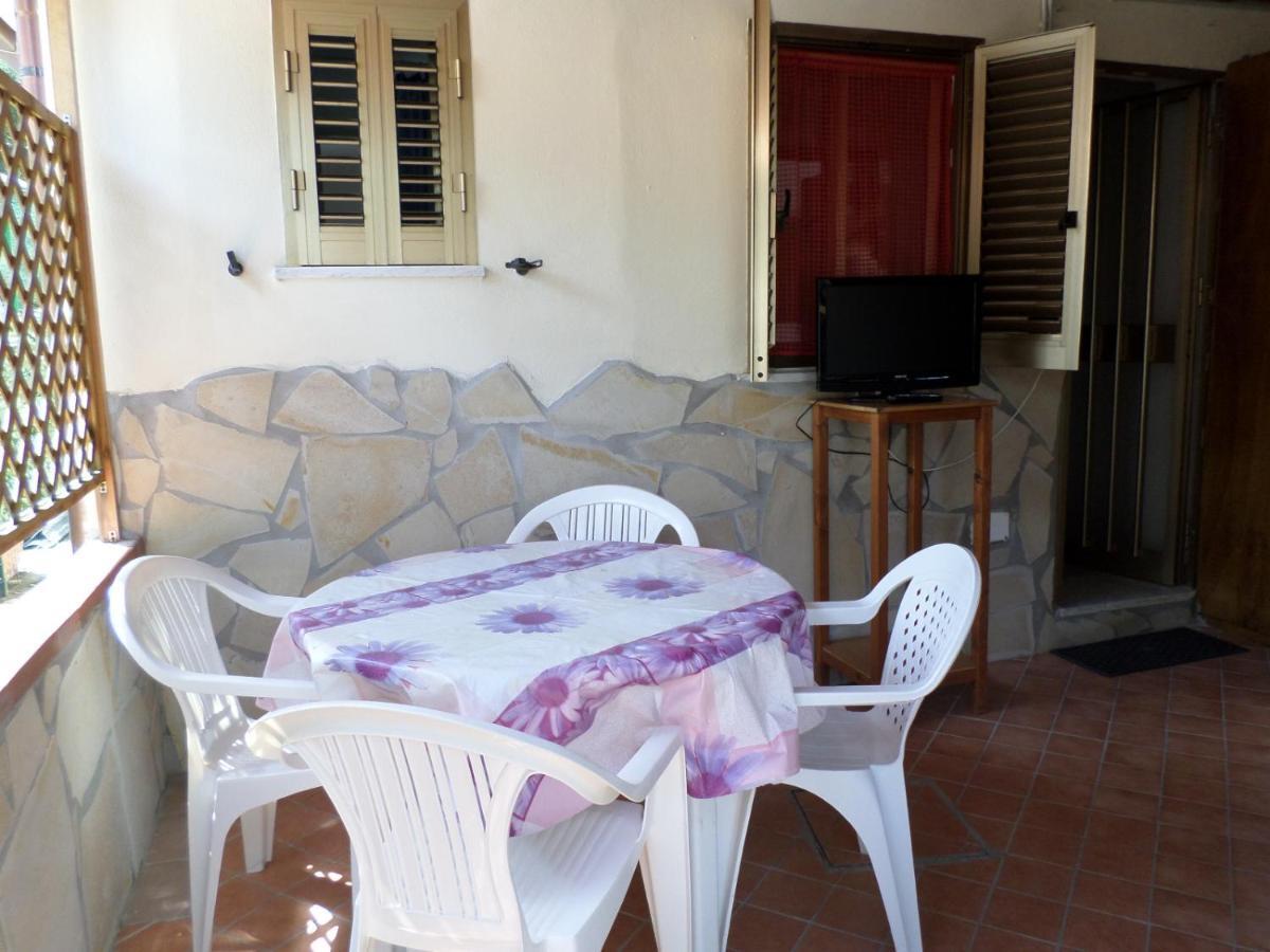 Villaggio Romaniello 卡梅罗塔的码头 外观 照片
