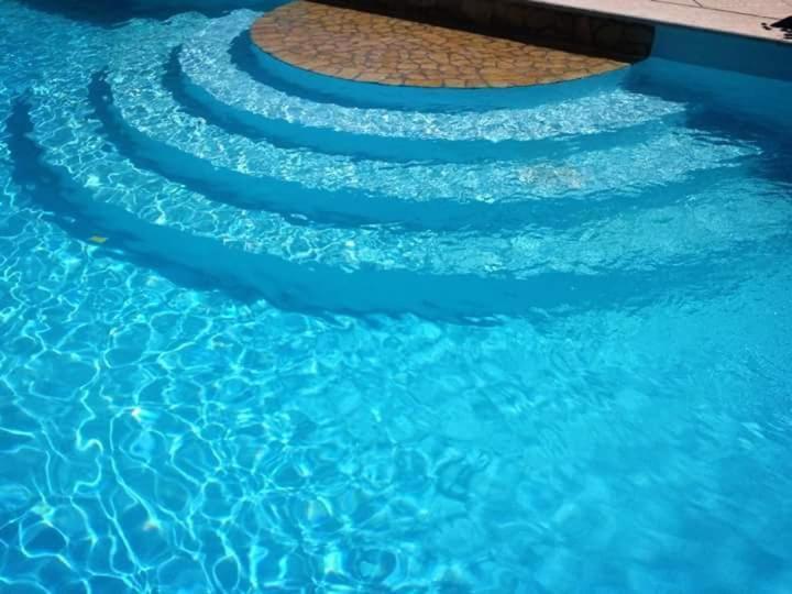 Villaggio Romaniello 卡梅罗塔的码头 外观 照片