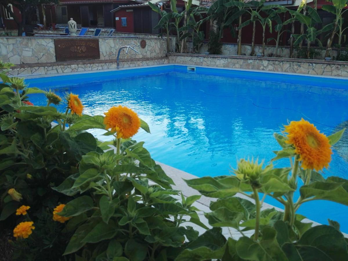 Villaggio Romaniello 卡梅罗塔的码头 外观 照片